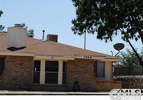 1st image of 1924 Estrada Dr #B