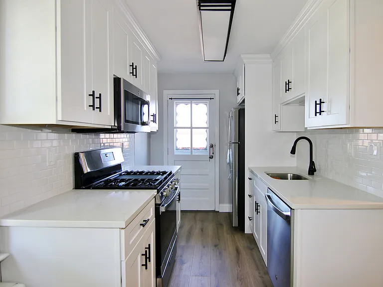 6 Revere Dr #3 — Photo 6