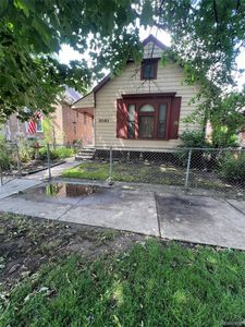 1061 Lansing St, Detroit, MI, 48209