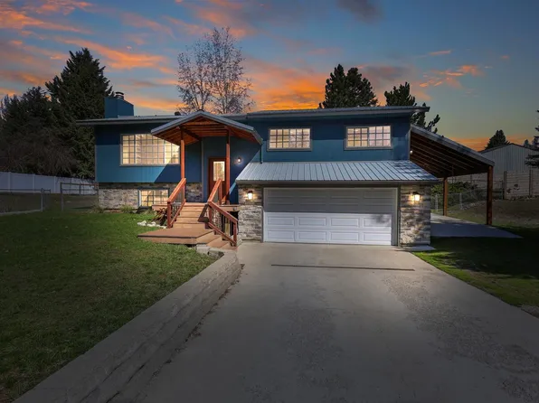 119 E Circle Dr, Newport, WA 99156