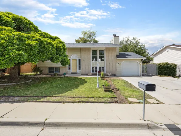 393 Tahoe St, Tooele, UT 84074