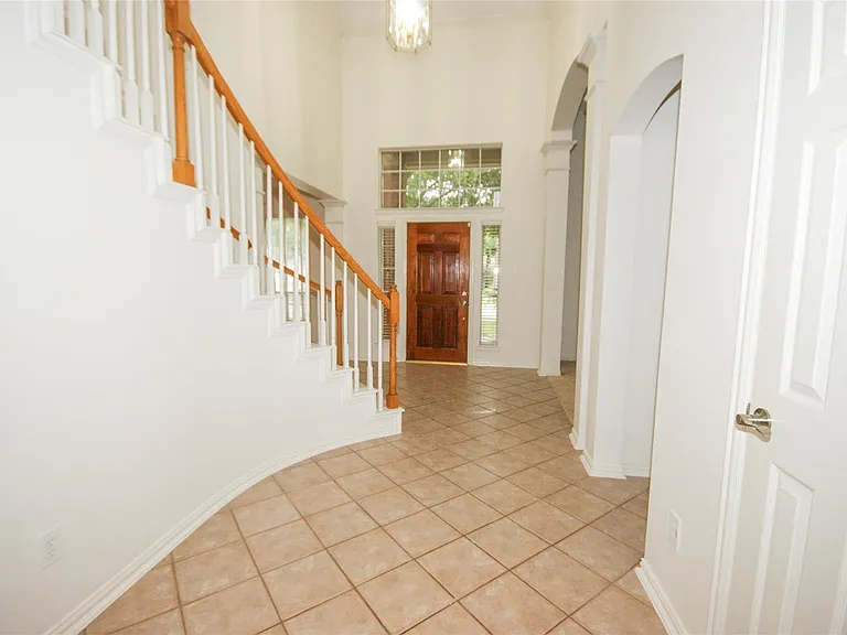 310 Watercrest Harbor Ln — Photo 5