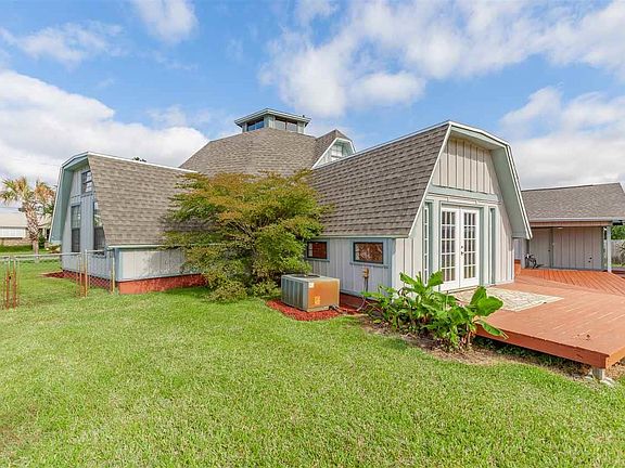 5th image of 2720 Sea Lark Ln