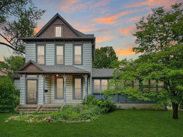 1110 S Main Avenue, Springfield, MO 65807