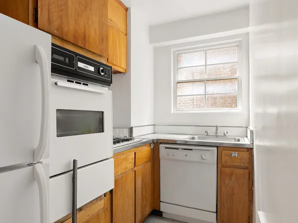 15 Charles Street image 9 of 10