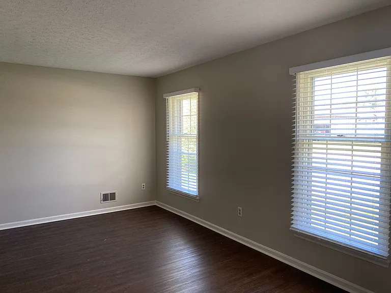 6802 Penwern Ct — Photo 7