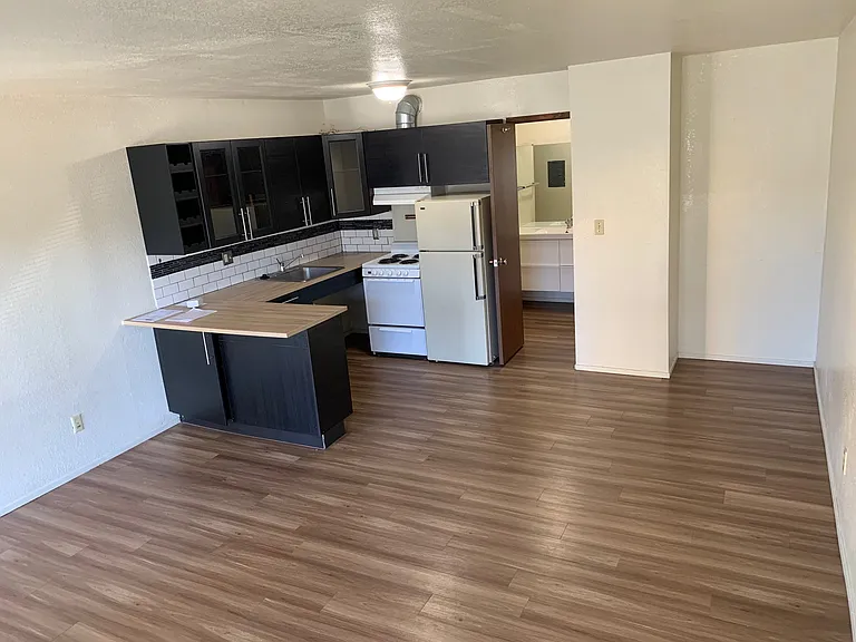 1525 22nd Street — Photo 3