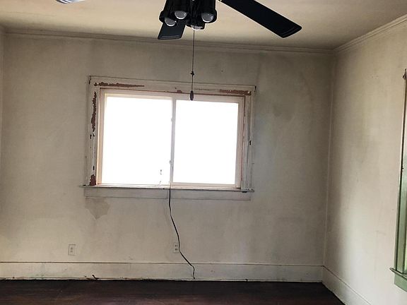 5th image of 1717 Nelson Ave SE