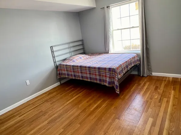 80 Randolph Avenue image 1 of 6