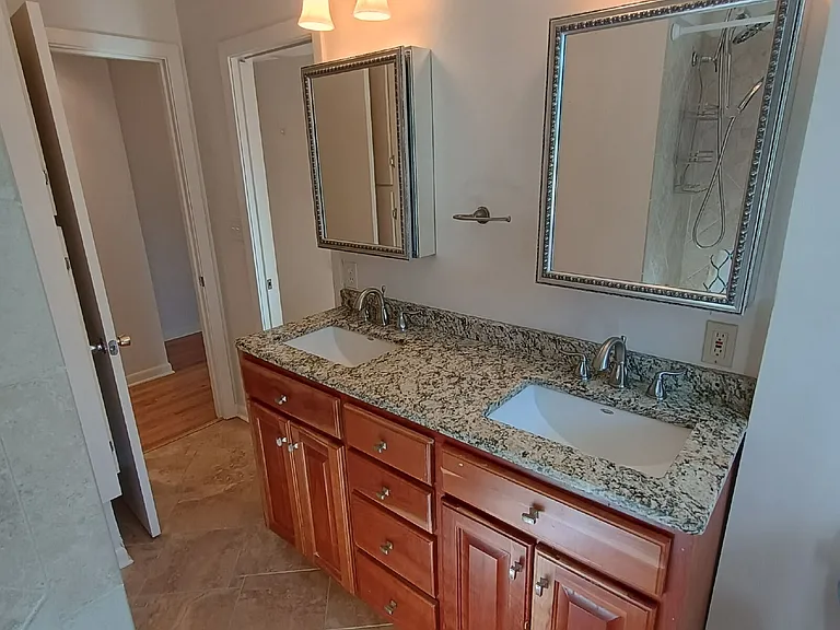 413 Harolds Dr NW — Photo 31