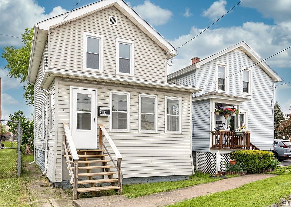 1st image of 303 Diamond St