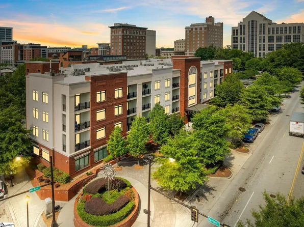 98 E McBee Ave Unit 311, Greenville, SC 29601