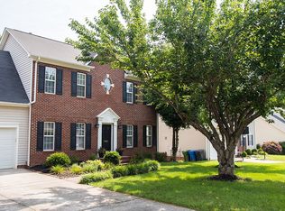 1333 Salem Crossing Rd, Kernersville, NC 27284