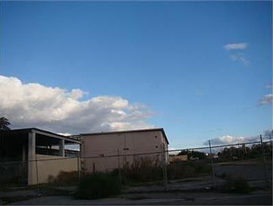 5th image of 477 Atwater Blvd