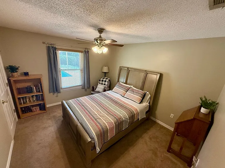1243 Jefferyscot Dr — Photo 15