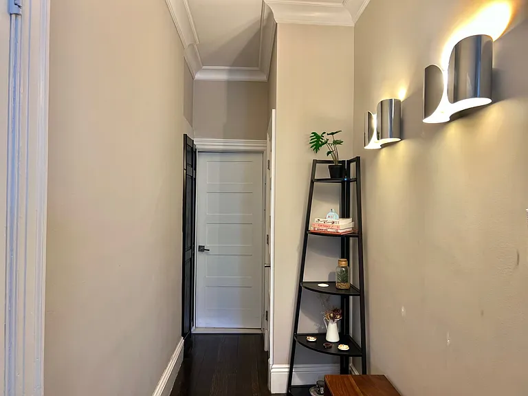 1060 Beacon St #6 — Photo 9