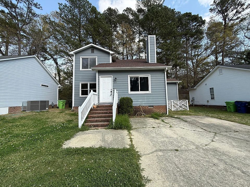 1st image of 825 Rawls Dr