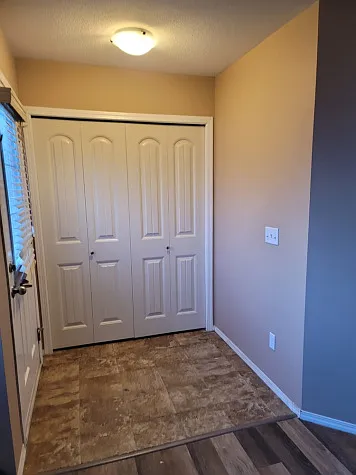 31 Jamieson Ave — Photo 6