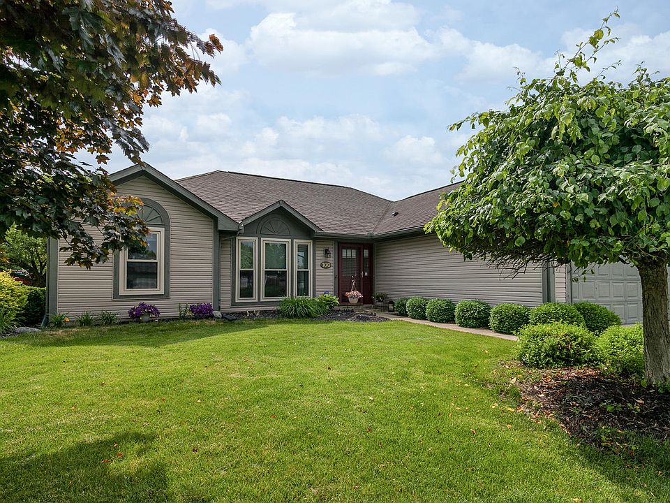 1st image of 100 Buckcreek Ct