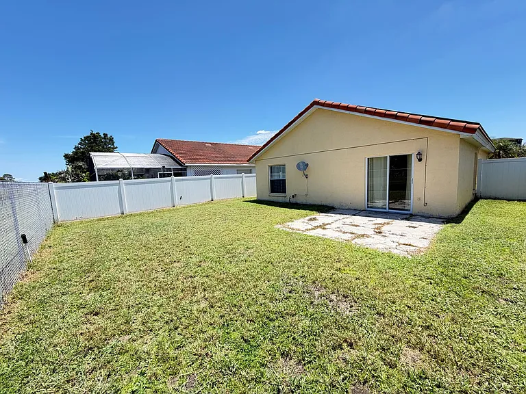 38 Vanna Ct — Photo 32