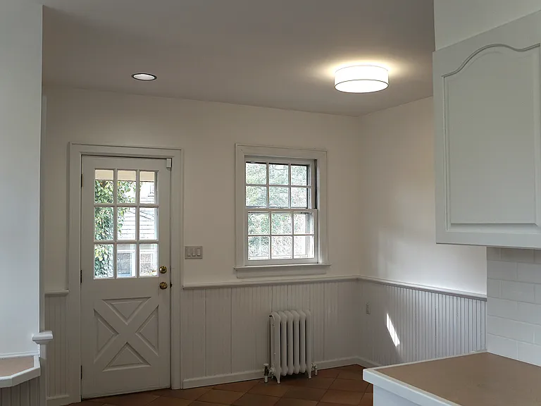 10 Bon Air Ave — Photo 12