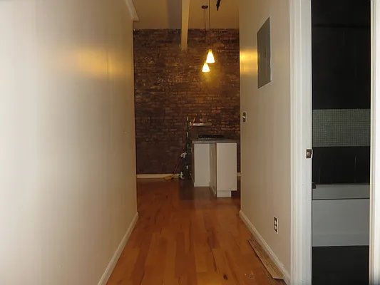 Rented by Rennit Inc. | media 33