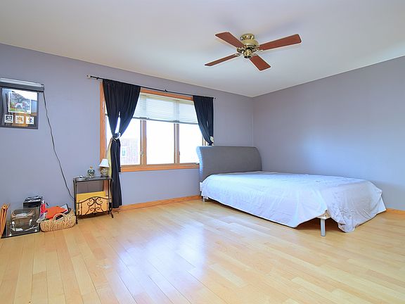 3rd image of 8560 W Foster Ave Unit 702