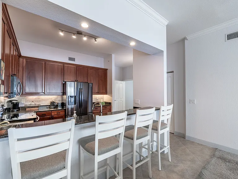 5116 Melbourne St #B-303 — Photo 14