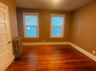 42 Calvin St APT 1R, Somerville, MA 02143