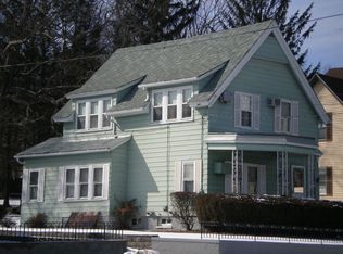 88 Lake Ave, Worcester, MA 01604