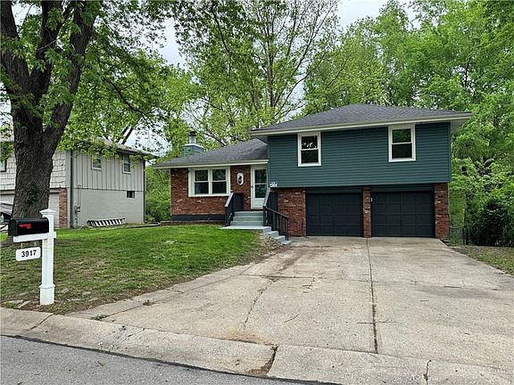 2nd image of 3917 N Colorado Ave