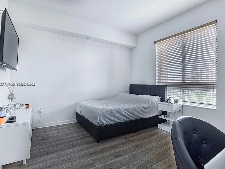 7355 SW 89th St #425N — Photo 12