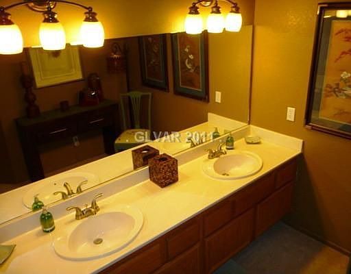 5th image of 7209 Vista Bonita Dr