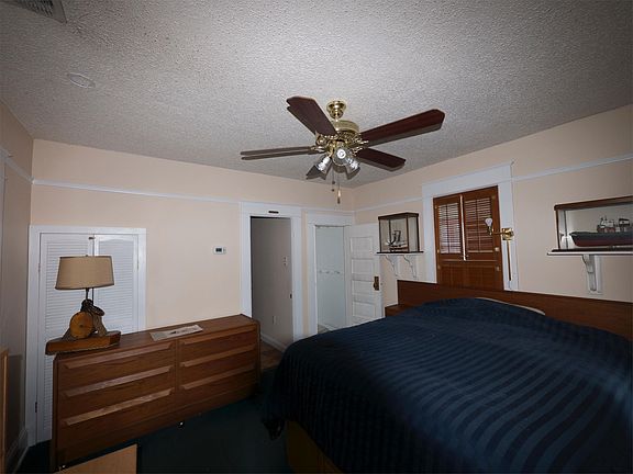 5th image of 3914 Herschel St APT 1