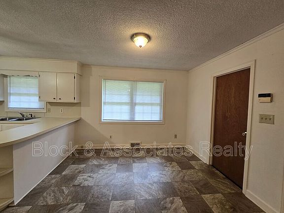 5th image of 199 Tabernacle Church Road Ext