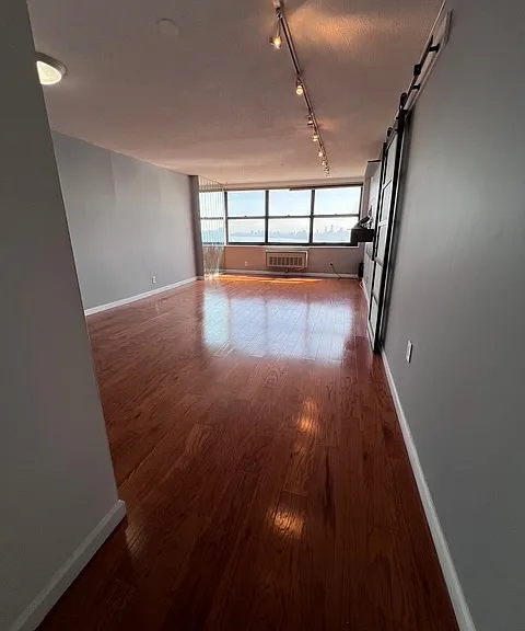 7004 Boulevard East #29D — Photo 11