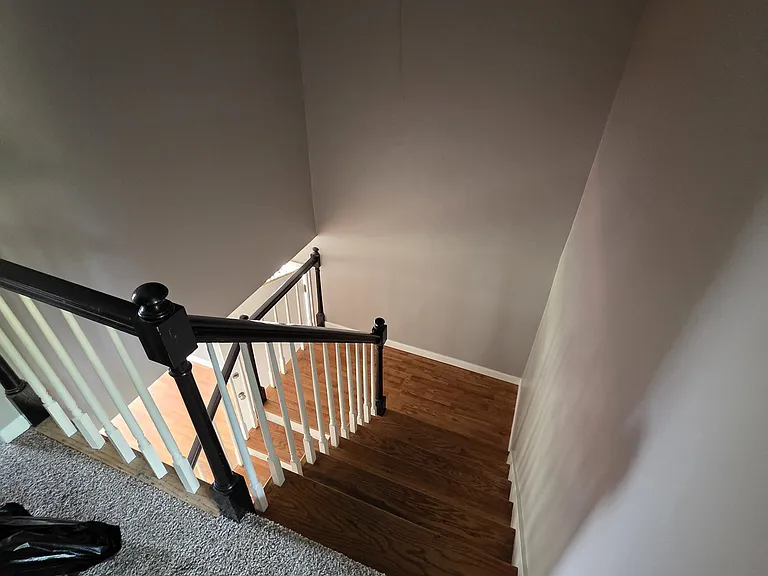 8340 Farmington Dr E — Photo 15