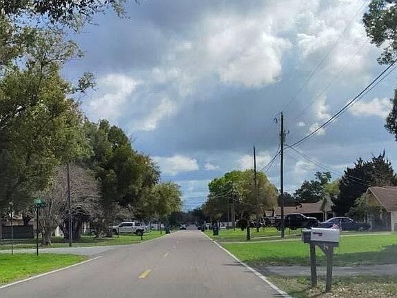 5th image of 9824 Horizon Dr