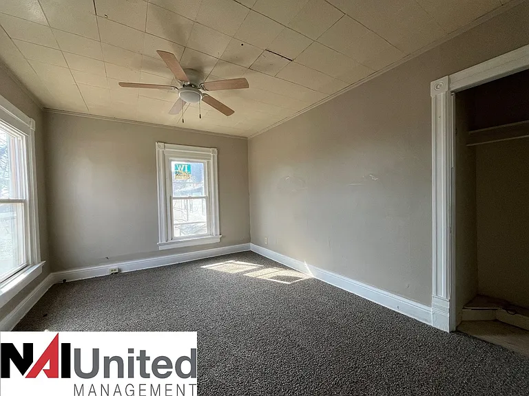 1524 Grandview Blvd — Photo 6