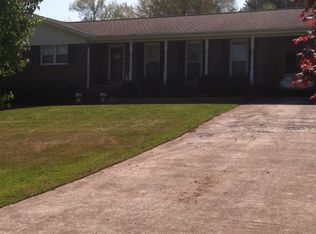 201 Greenview Ct, Cedartown, GA 30125