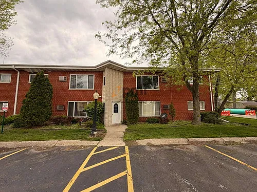 111 Harrington Ave Photo 1