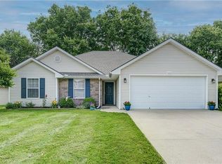 3608 SE Adams Dr, Blue Springs, MO 64014