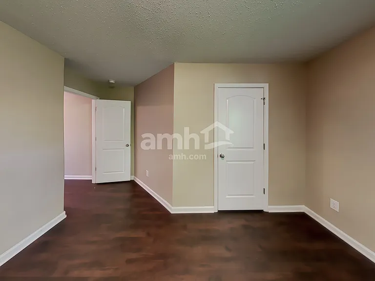 1300 Cathedral Rock Ct — Photo 13