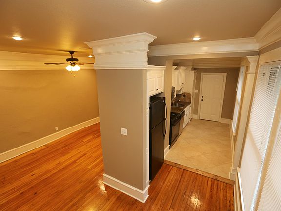 5th image of 604 N Pine St APT 5