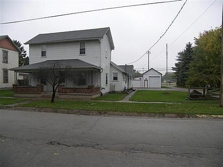 1st image of 209 E Main St