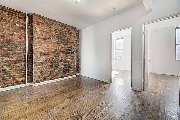 Rented by REAL New York | media 9