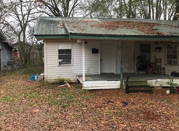5th image of 109 Peach St #A
