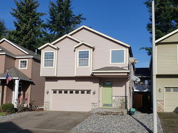 2nd image of 5914 NE 56th St