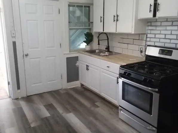 408 Roosevelt Ave #2S, Endicott, NY 13760