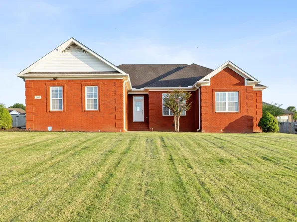 209 Reeney Dr, New Market, AL 35761